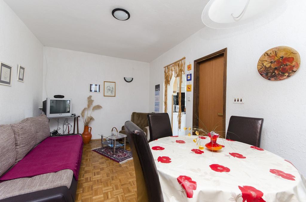 נובי ווינודולסקי Apartments Jadrana מראה חיצוני תמונה